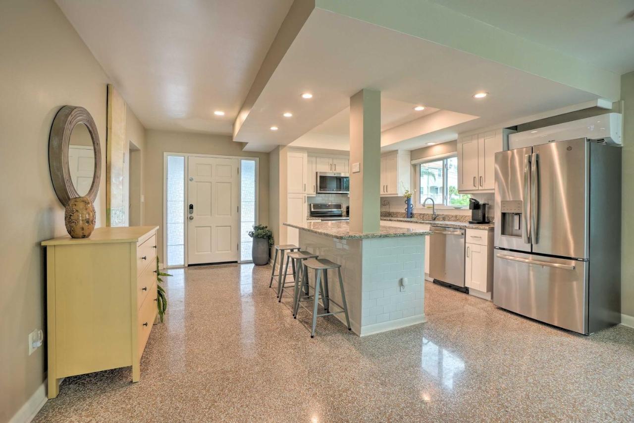 Pet-Friendly Waterfront Home - 2 Mi To Beach! Tarpon Springs Luaran gambar