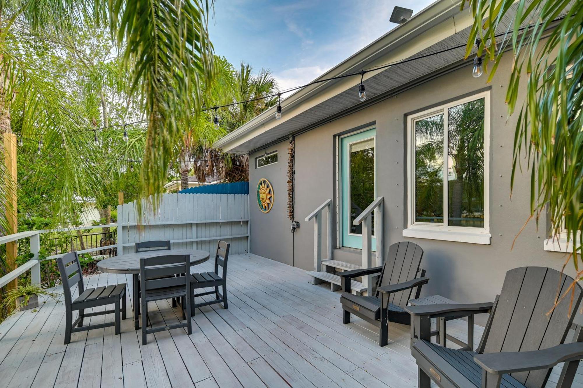 Pet-Friendly Waterfront Home - 2 Mi To Beach! Tarpon Springs Luaran gambar