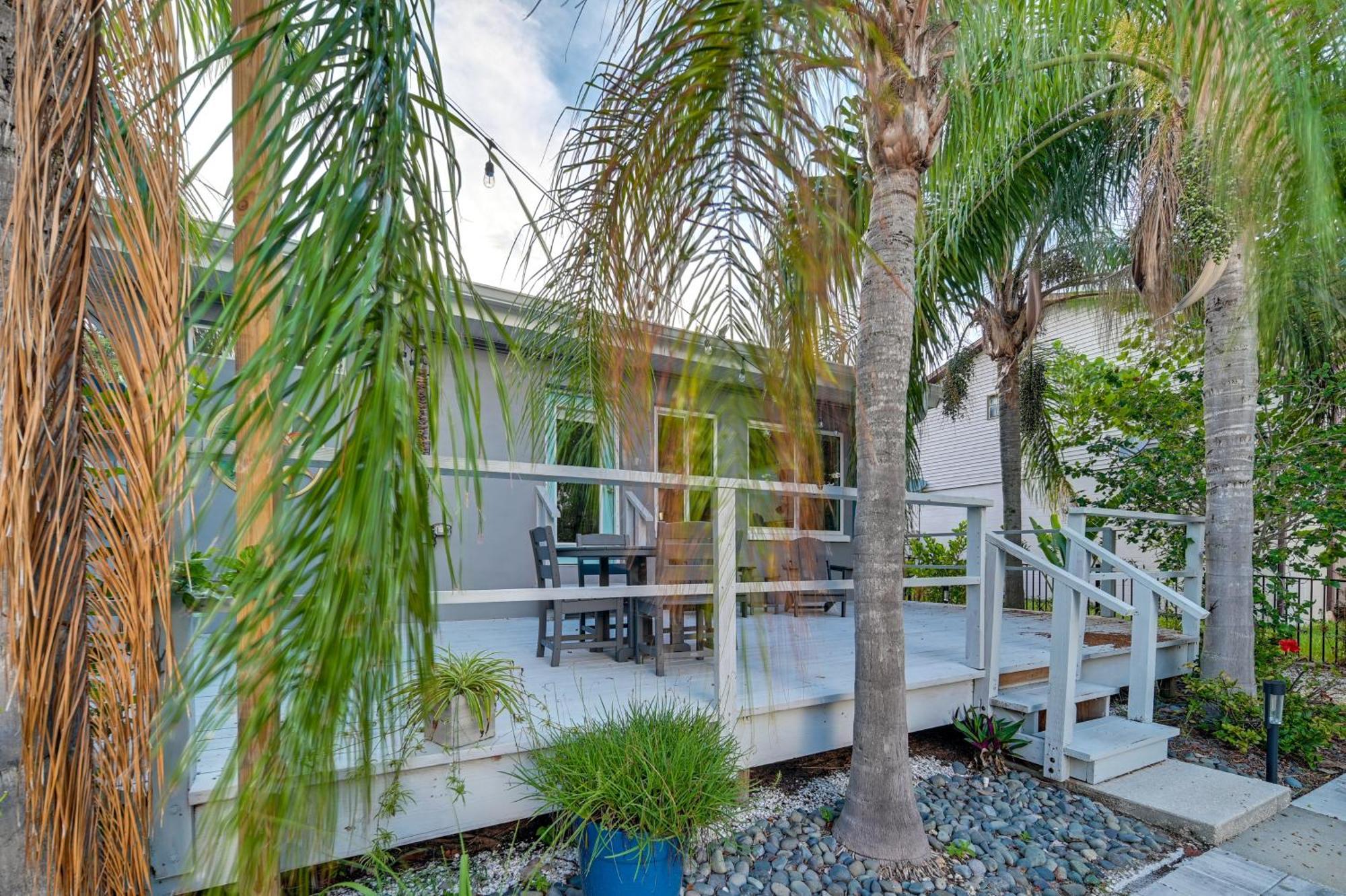 Pet-Friendly Waterfront Home - 2 Mi To Beach! Tarpon Springs Luaran gambar