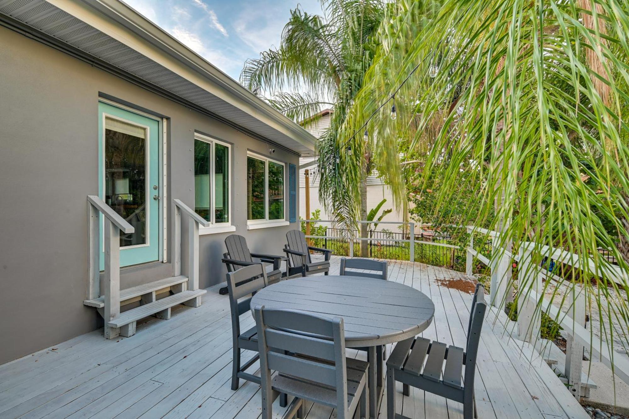 Pet-Friendly Waterfront Home - 2 Mi To Beach! Tarpon Springs Luaran gambar